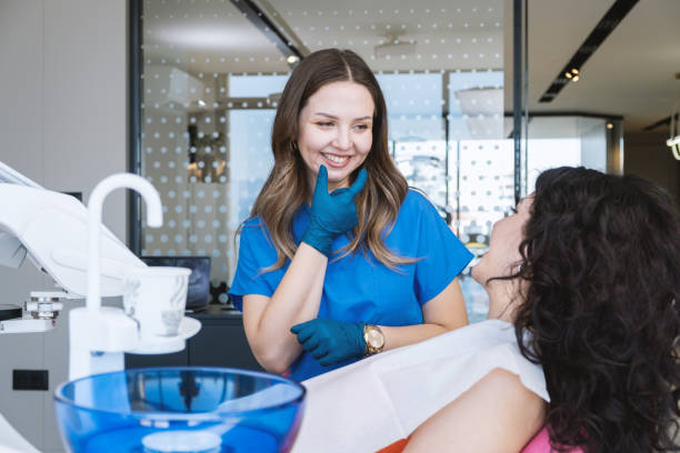 Best Teeth Whitening  in Earlimart, CA